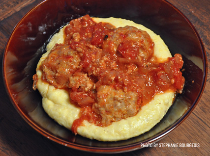 Recipe for Spicy Pork Meatballs with Spicy Meat Sauce and Soft Polenta