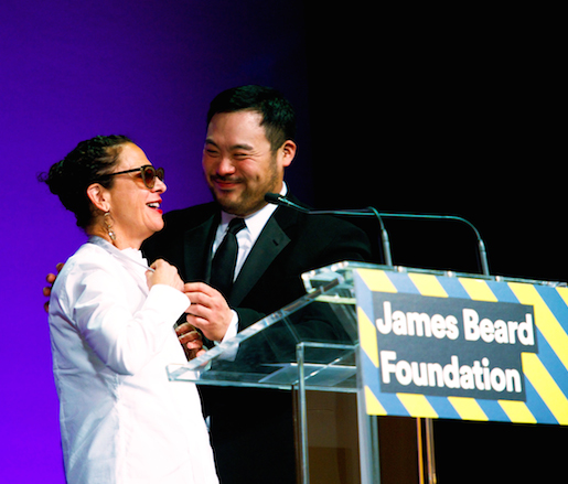 Nancy Silverton and David Chang at the 2014 James Beard Awards