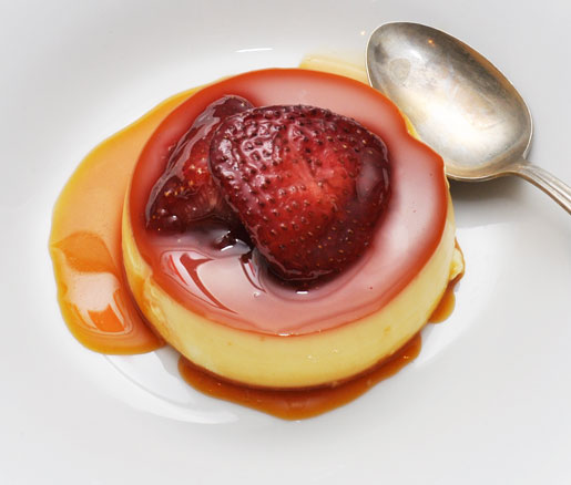 Recipe for Vanilla–Pisco Flan with Roasted Strawberries
